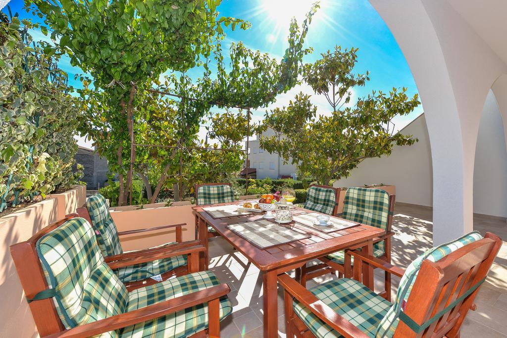 Villa Zdenka Pakoštane Εξωτερικό φωτογραφία