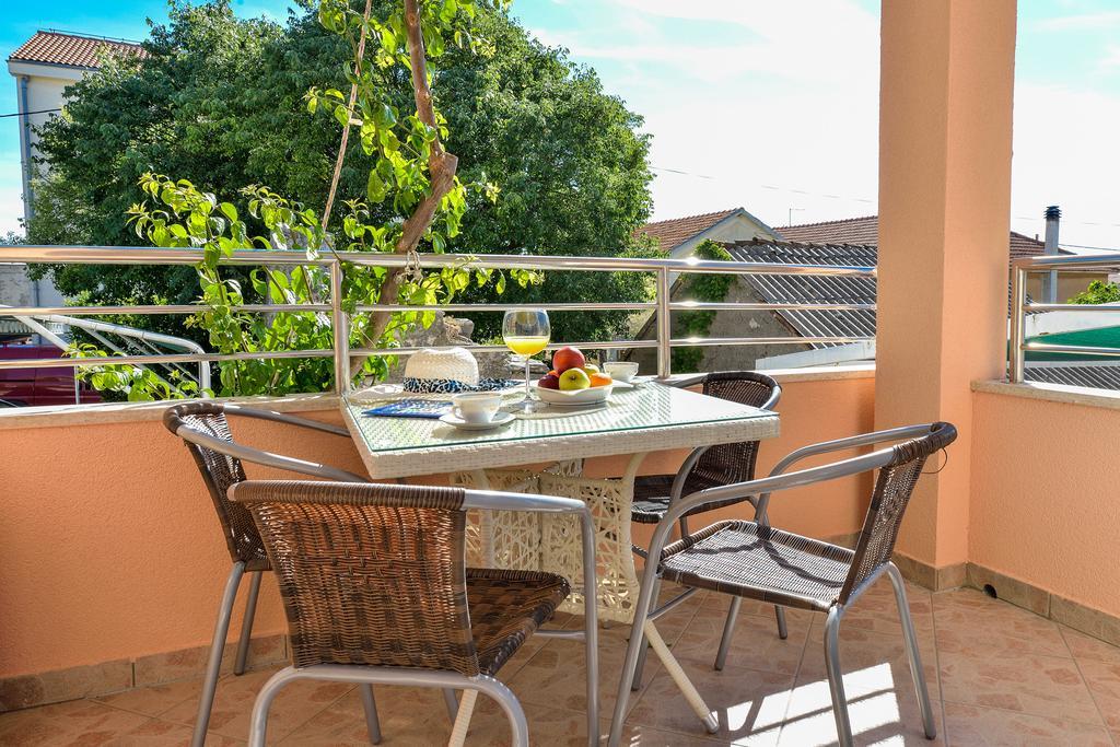 Villa Zdenka Pakoštane Εξωτερικό φωτογραφία