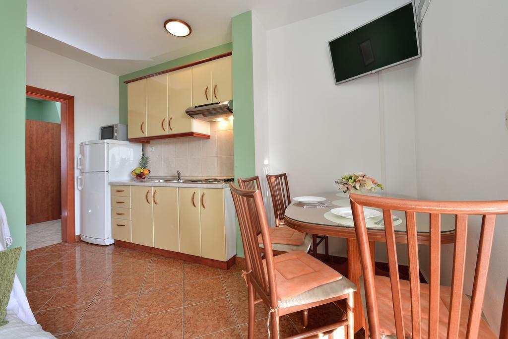 Villa Zdenka Pakoštane Εξωτερικό φωτογραφία