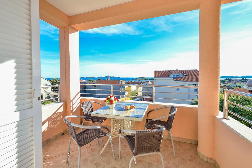 Villa Zdenka Pakoštane Εξωτερικό φωτογραφία