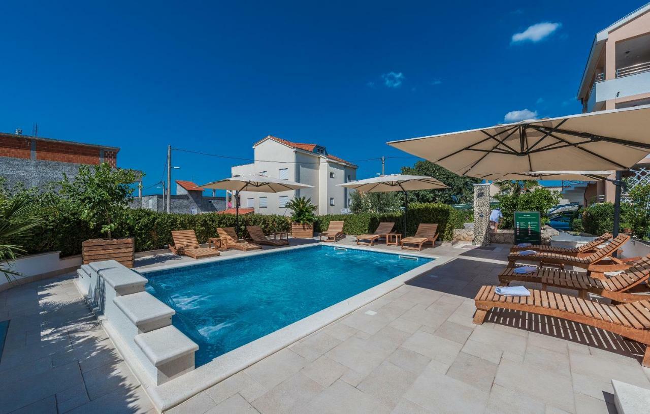 Villa Zdenka Pakoštane Εξωτερικό φωτογραφία